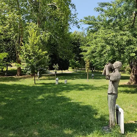 Park Corner Center Free Parking Apartment Sarajevo