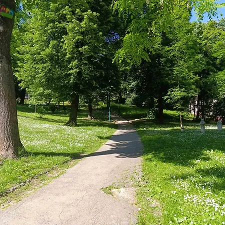 Park Corner Center Free Parking Apartment *